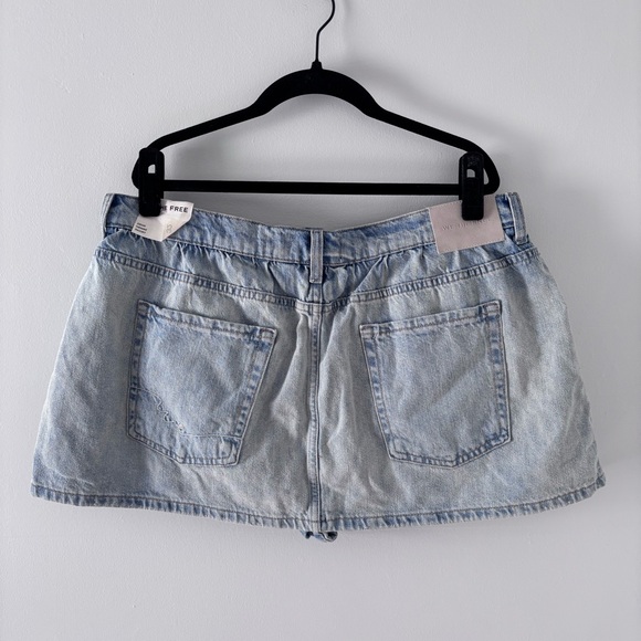 we the free - NWT demi denim skort mini skirt shorts light wash blue - Picture 5 of 8